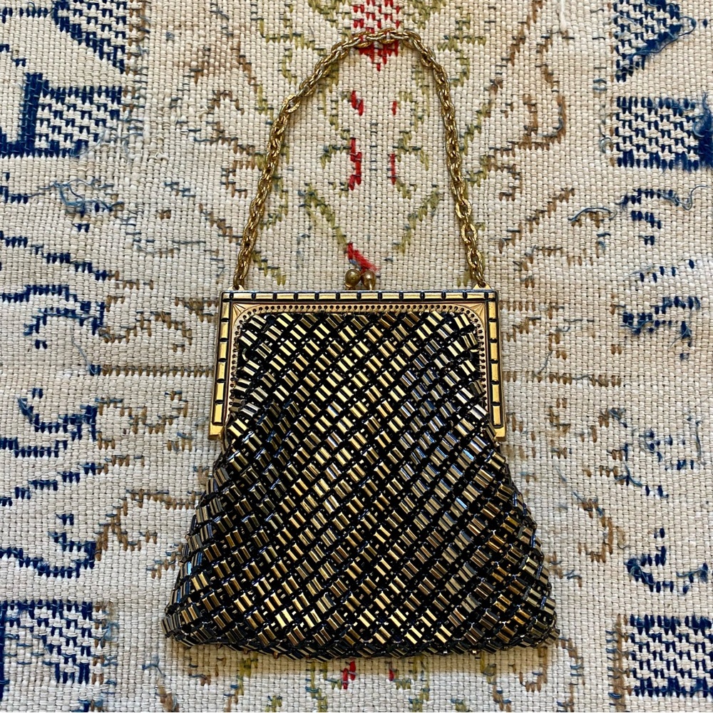 Vintage Whiting & Davis Purse 30s 40s Evening Bag Black Gold Mesh Metal Deco